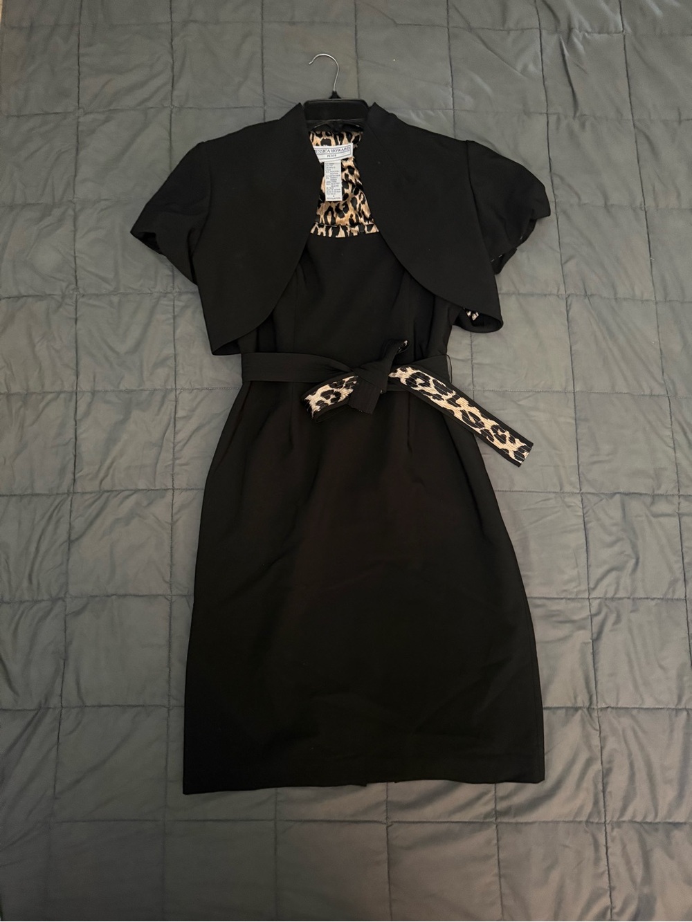 Jessica Howard black leopard print dress w #formal #sabrinacarpenter